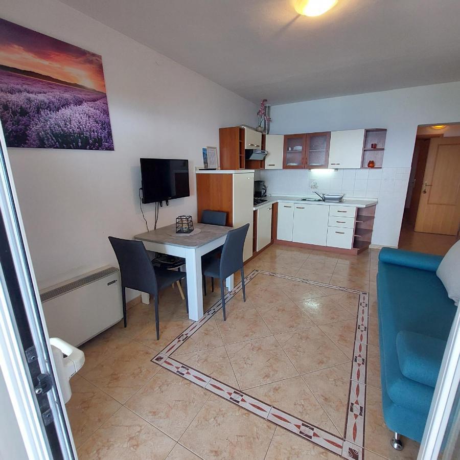 Velun Apartmani Lun (Pag) Exterior foto