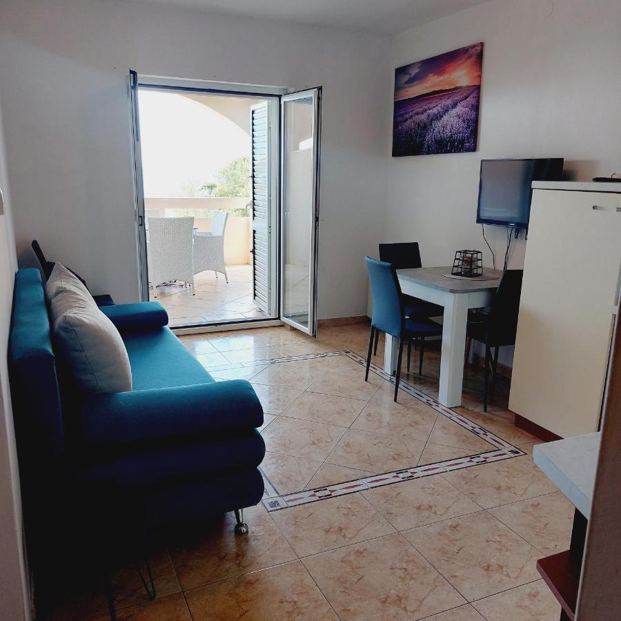 Velun Apartmani Lun (Pag) Exterior foto