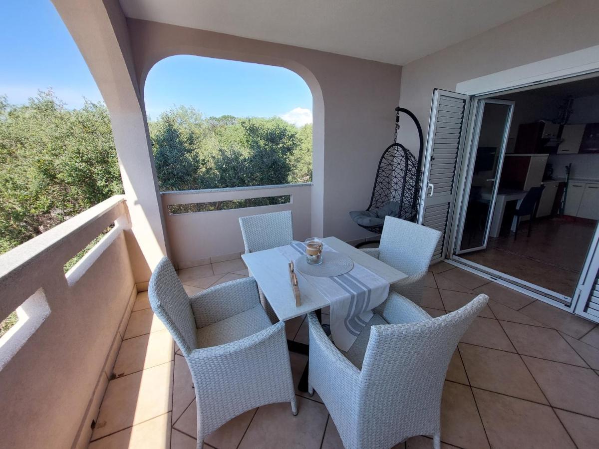 Velun Apartmani Lun (Pag) Exterior foto