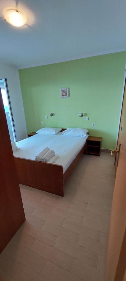 Velun Apartmani Lun (Pag) Exterior foto